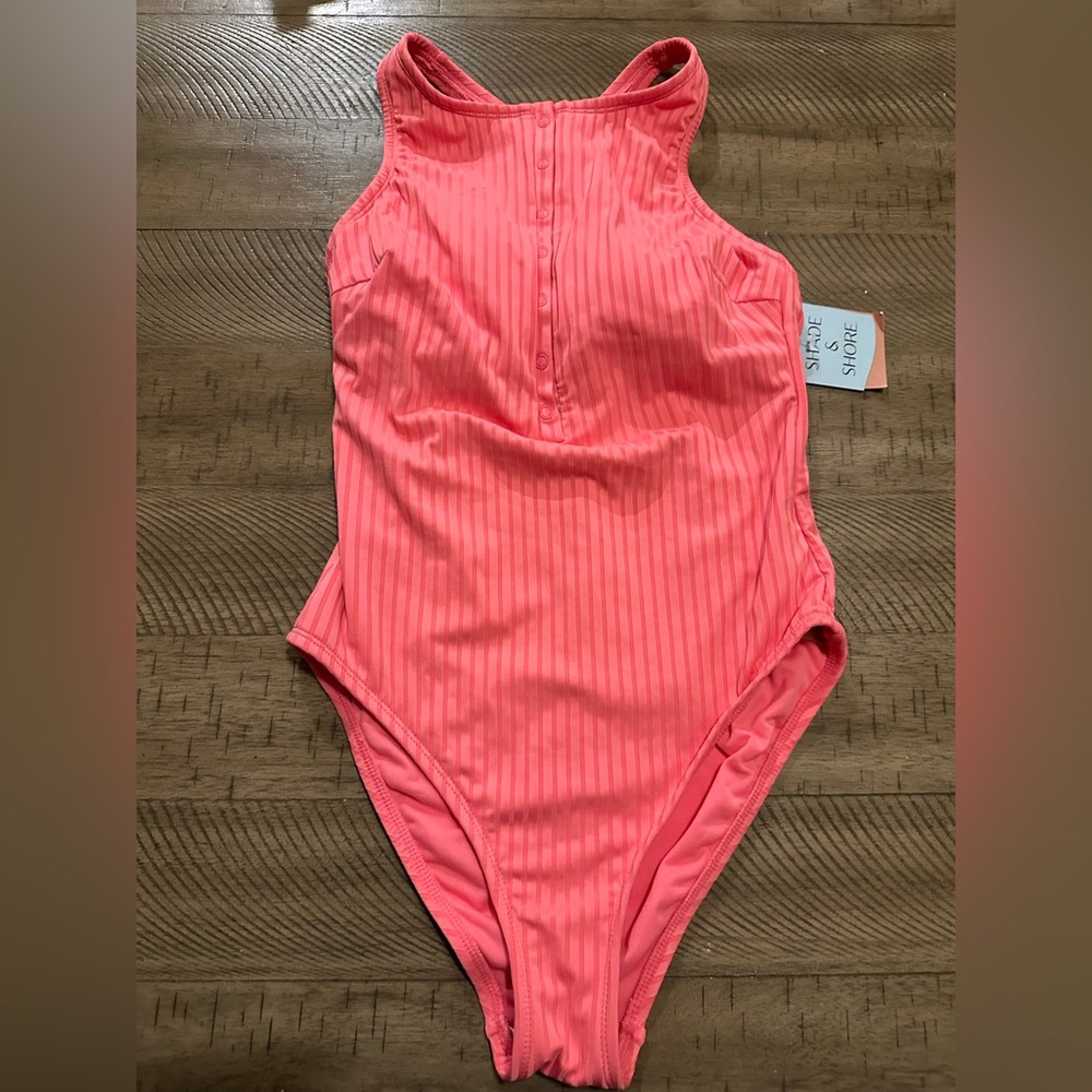 NWT Shade & Shore Ribbed Snap-Front High Neck One Piece Swimsuit - Coral M